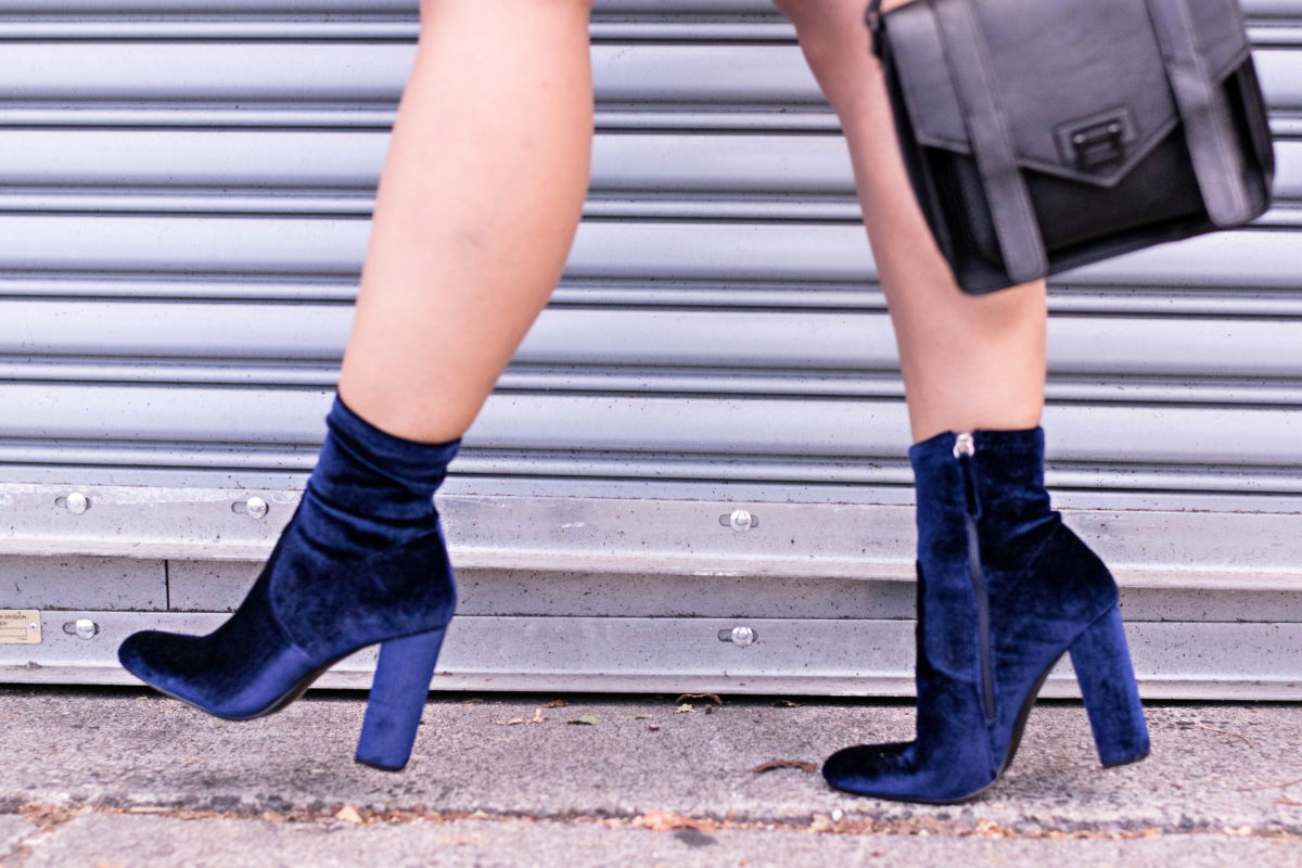 The Best Navy Velvet Boots for Fall 16