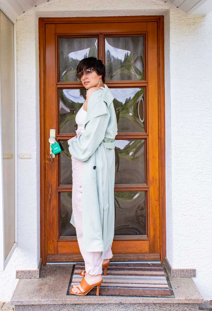 2 Ways to Wear a Tibi Mint Trench Dress