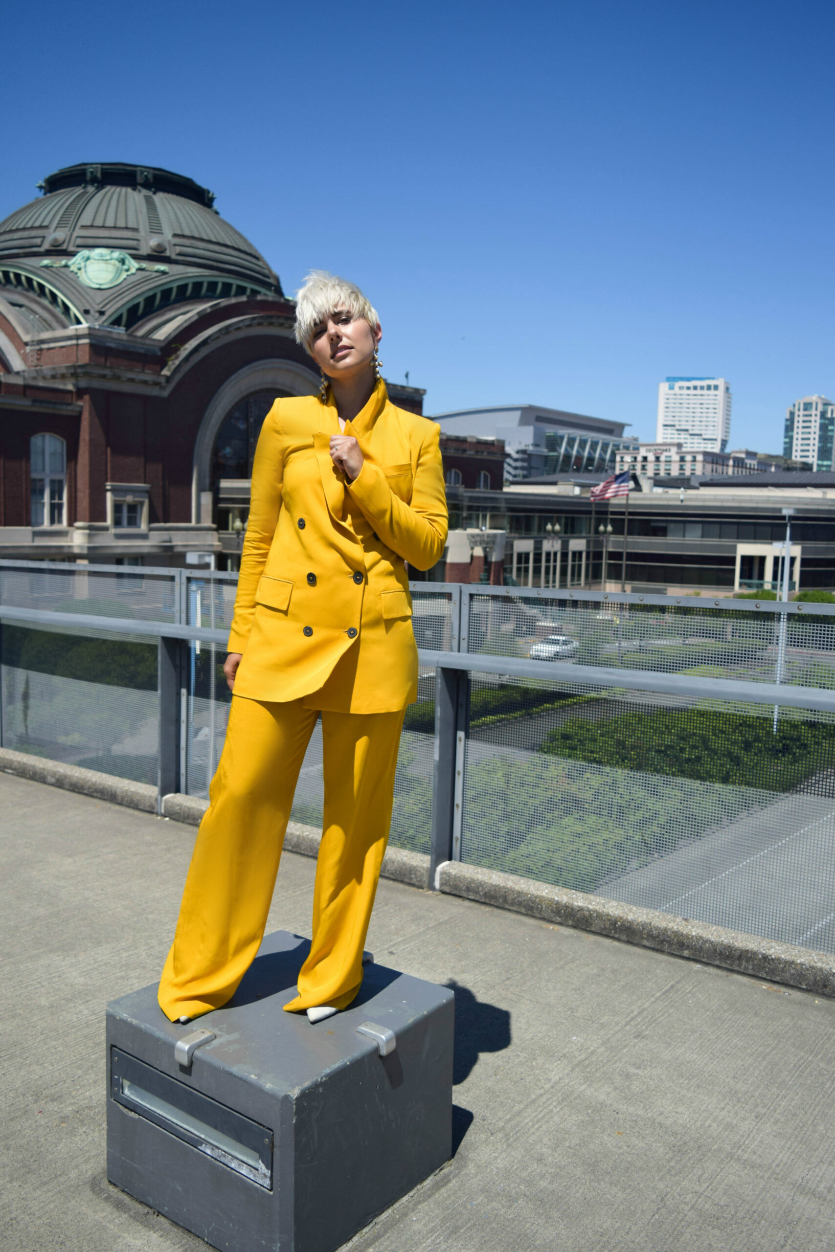 Fashion Blogger BloggerNotBillionaire Wears Fall's Hottest Trend, the Full Suit