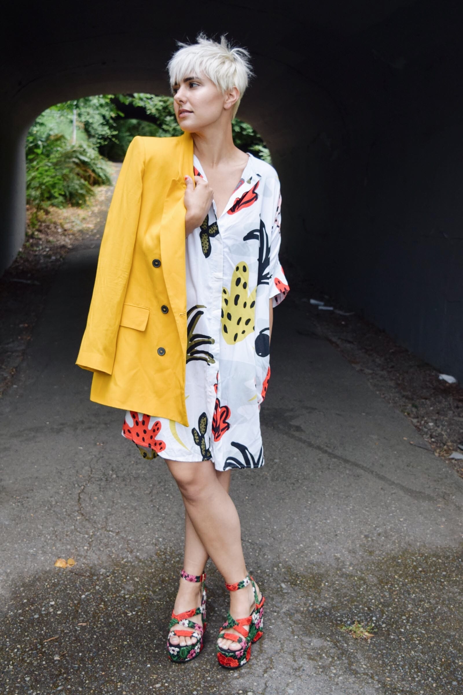 3 Ways to Transition Your Summer Clothing Into Fall - yellow blazer - BloggerNotBillionaire