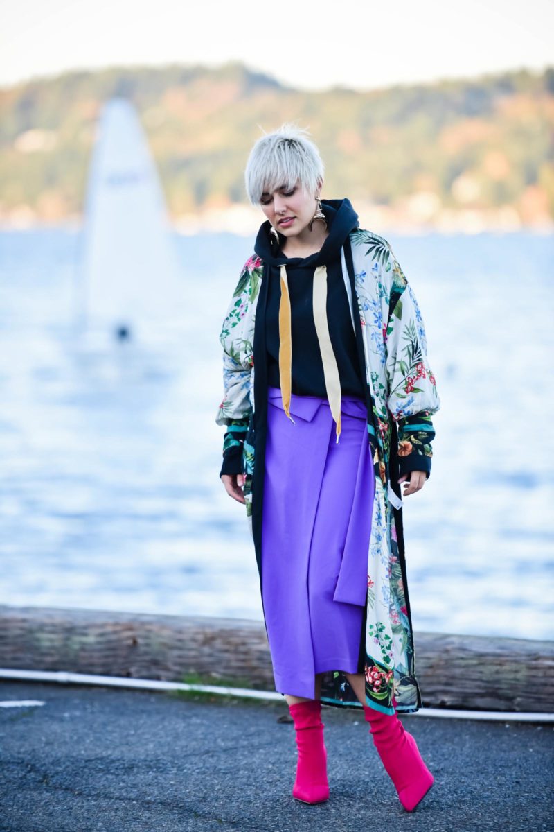 Street Style Trends: Layering a Sweatshirt Under a Kimono